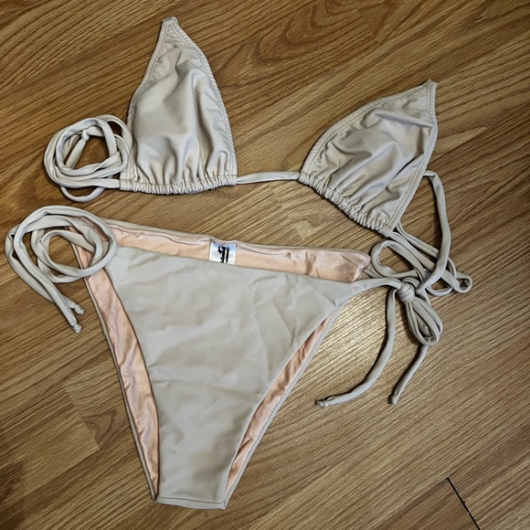 Nude String Bikini Set - Picture 3 of 14